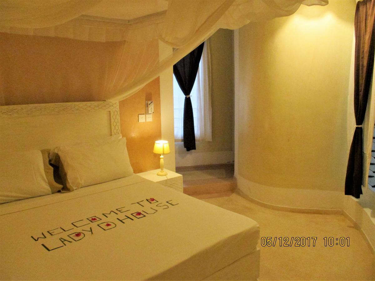 Fortamu Lady D House Watamu Exterior photo